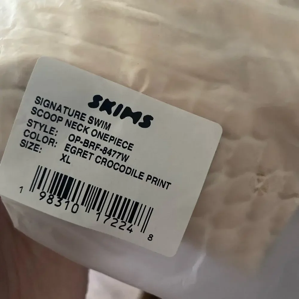 SKIMS Limited Editiion signature swim scoop neck one piece 🐊 NWT